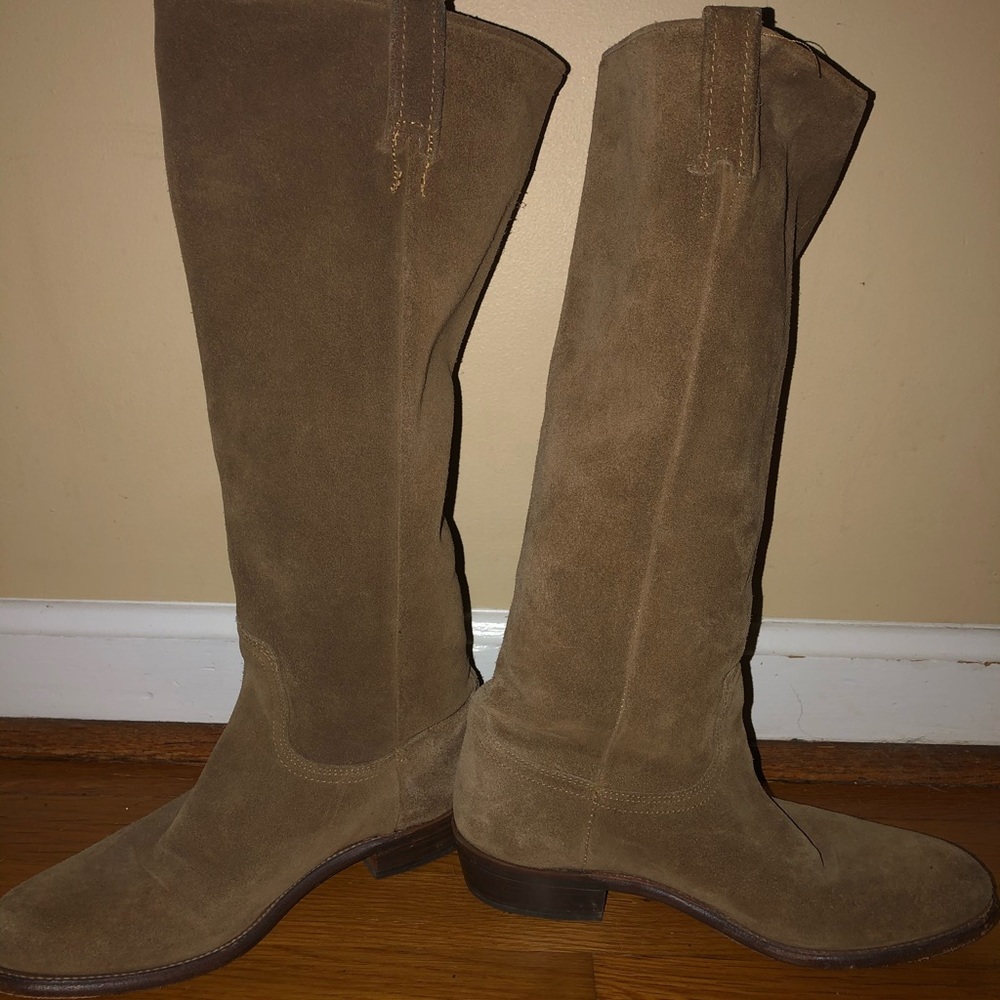 Frye boots suede size 7